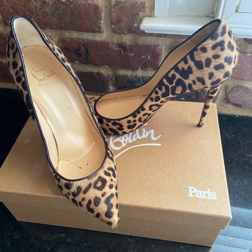 Christian Louboutin Cheetah Pigalle Size 37.5